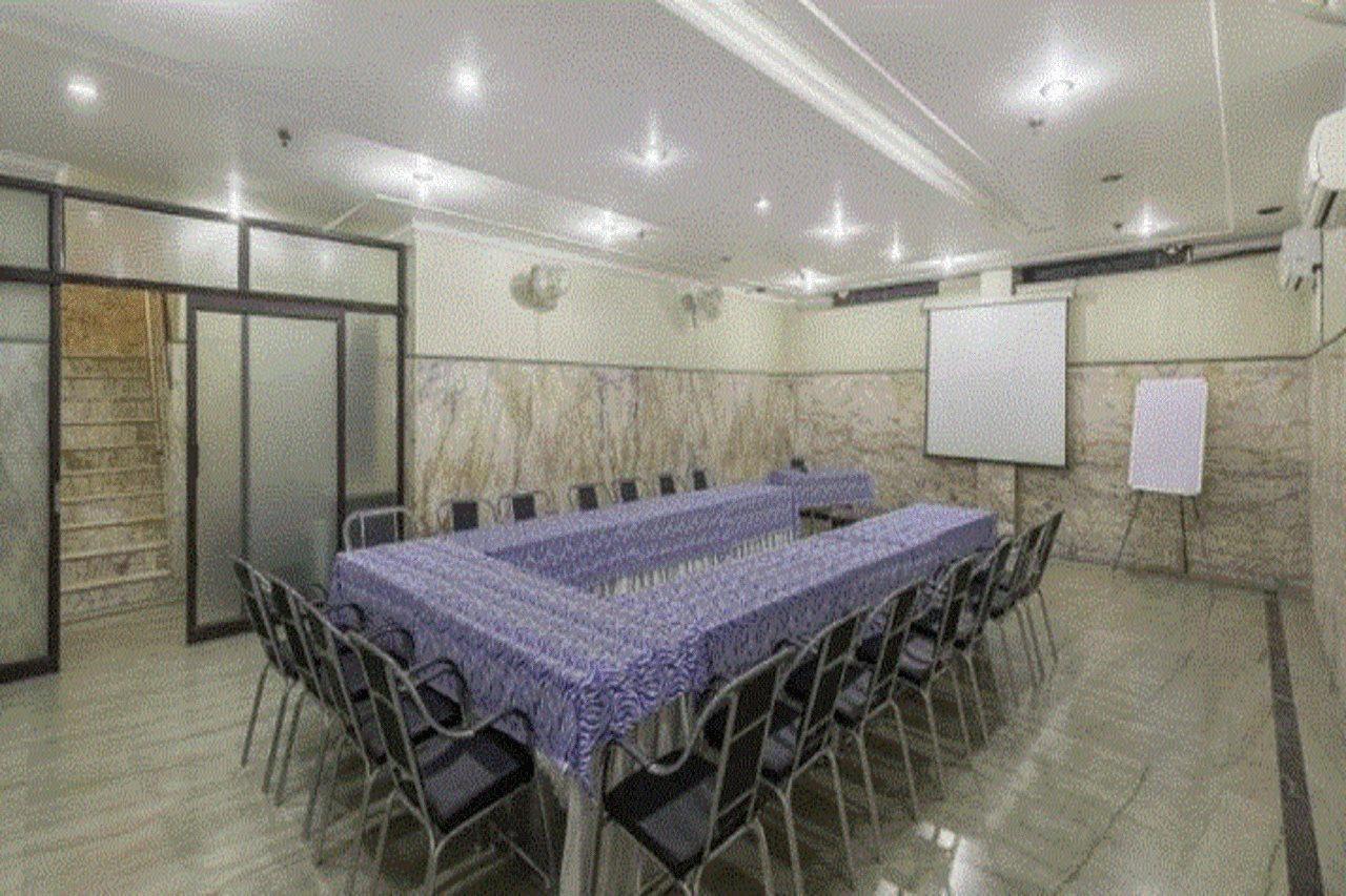 Treebo Trend Singh Sons Karol Bagh Hotel New Delhi Eksteriør billede